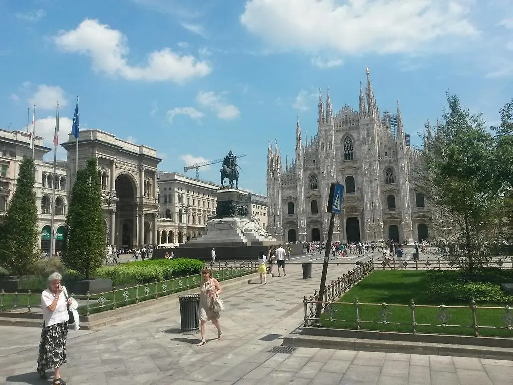 Flat In Duomo Lägenhet Milano 0*,