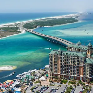 https://emerald-grande-629.panamacity-beachhotels.com