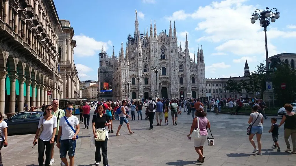 Appartamento Flat In Duomo Milano